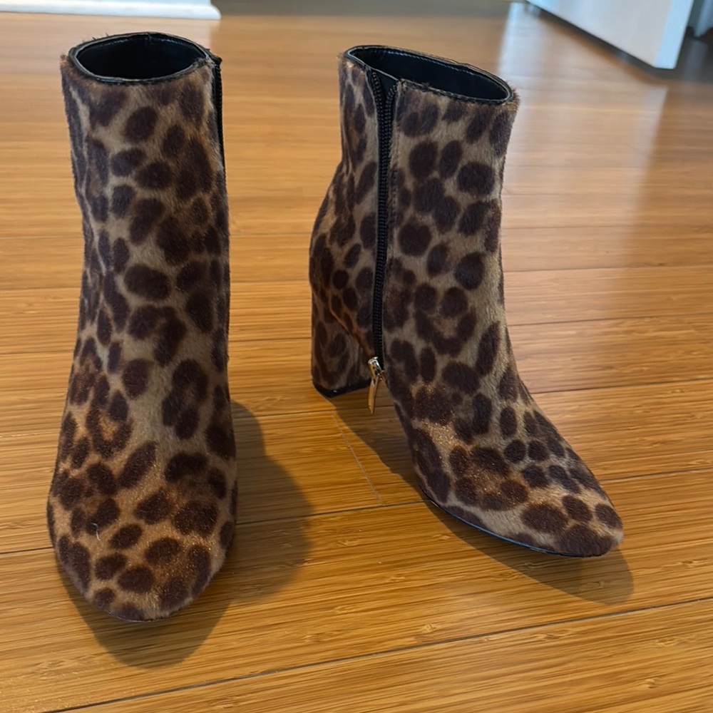 Nine West Brown Ankle Boots Luxurious Texture